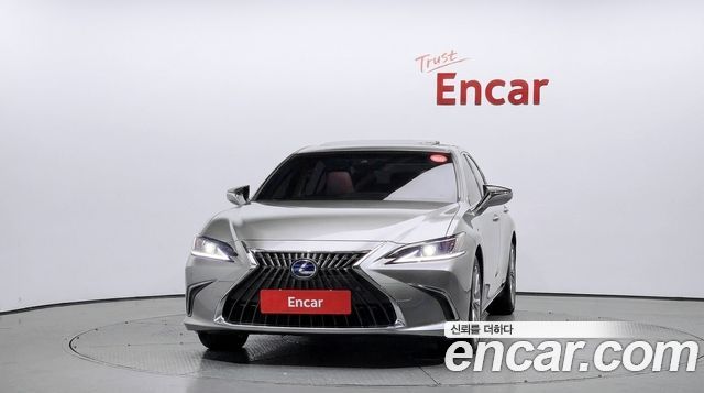 Lexus ES 2022 — photo 3
