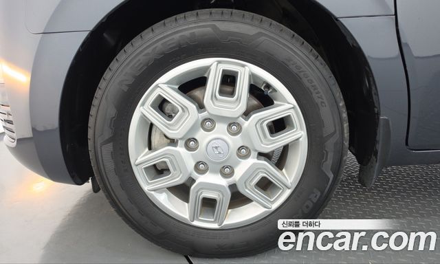 Hyundai Staria 2024 — photo 5