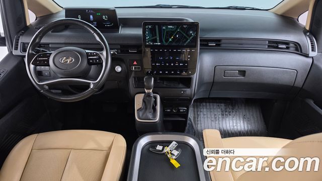 Hyundai Staria 2024 — photo 10