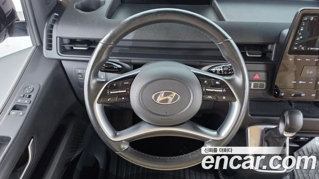 Hyundai Staria 2024 — photo 19