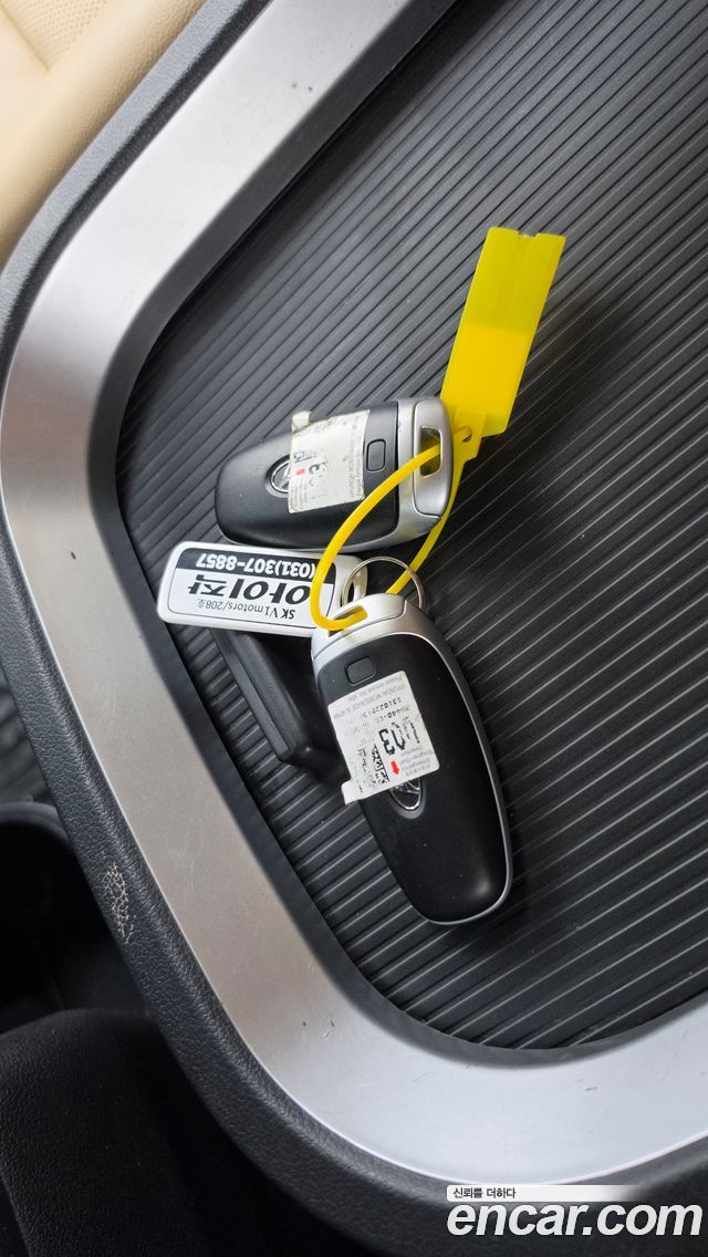 Hyundai Staria 2024 — photo 25