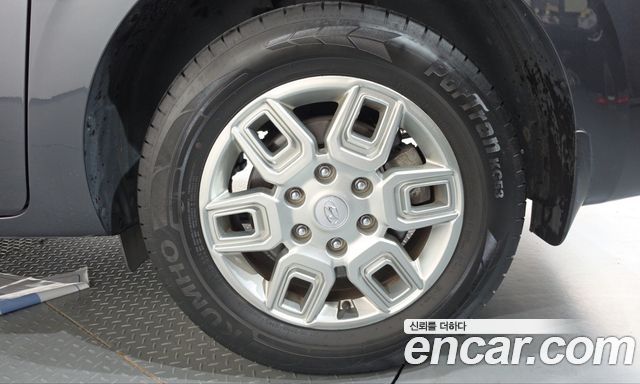 Hyundai Staria 2024 — photo 7