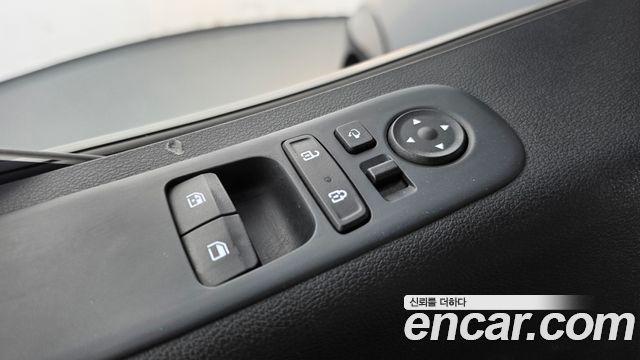 Hyundai Staria 2024 — photo 29