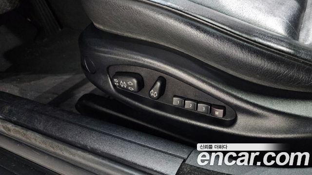BMW 3-Series 2004 — photo 19
