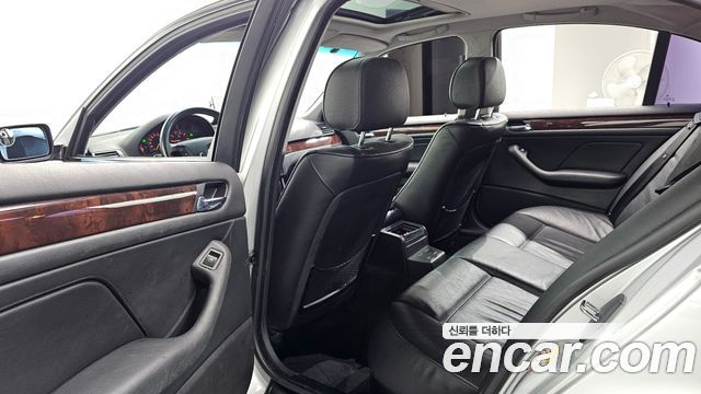 BMW 3-Series 2004 — photo 16