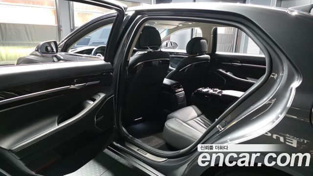 Genesis G90 2021 — photo 17