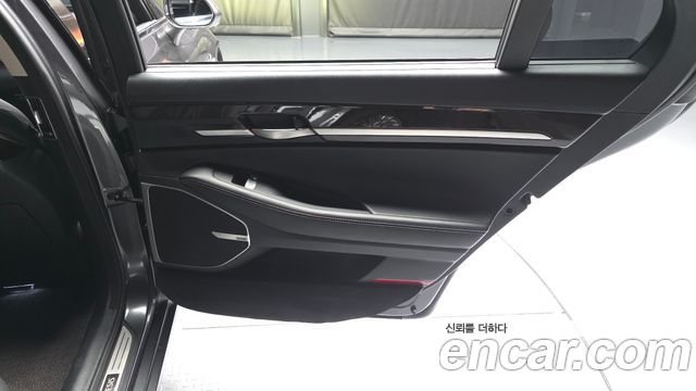 Genesis G90 2021 — photo 15