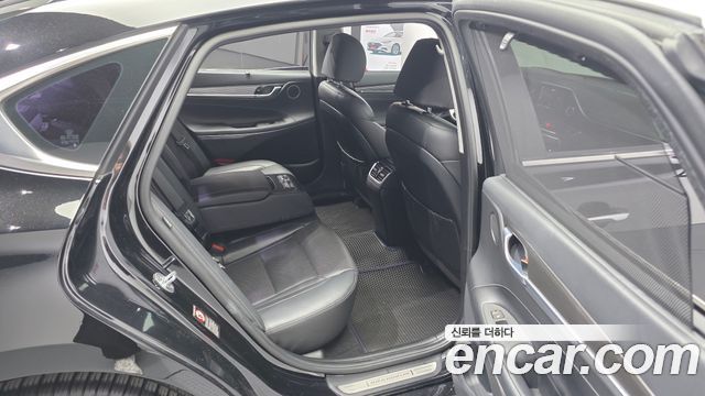 Hyundai Grandeur 2018 — photo 18