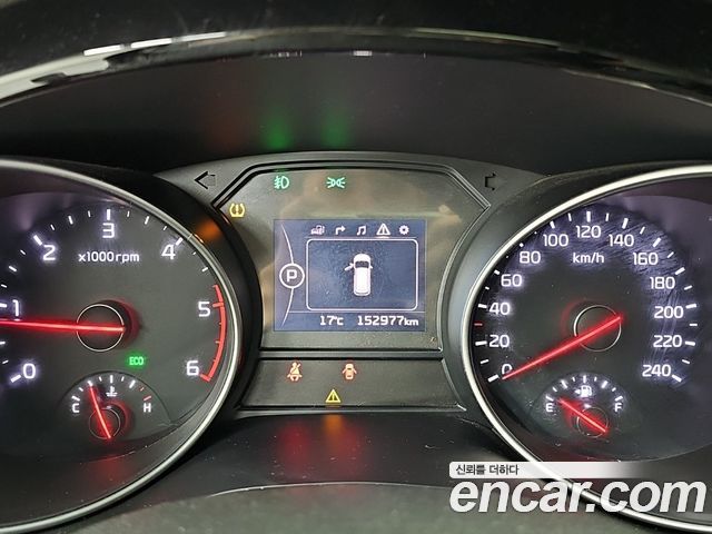 Kia Canival 2015 — photo 6