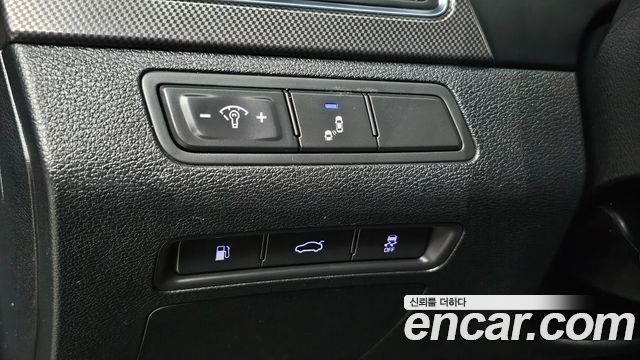 Hyundai Sonata 2017 — photo 25