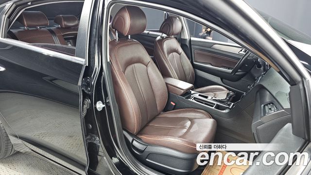 Hyundai Sonata 2017 — photo 16