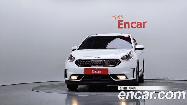 Kia Niro 2017 — photo 3