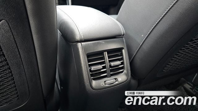 Kia Niro 2017 — photo 32