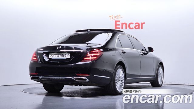 Mercedes-Benz S-Class 2019 — photo 2