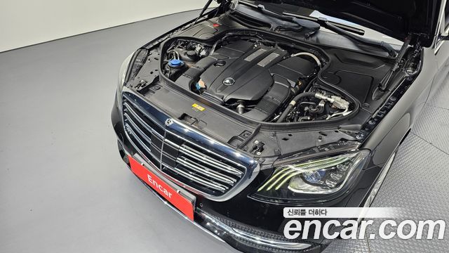Mercedes-Benz S-Class 2019 — photo 6