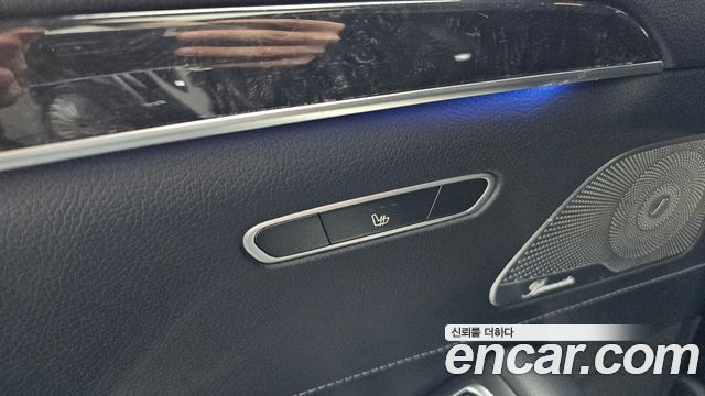 Mercedes-Benz S-Class 2019 — photo 31