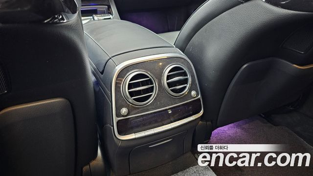 Mercedes-Benz S-Class 2019 — photo 34