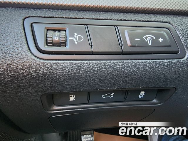 Hyundai Sonata 2018 — photo 9