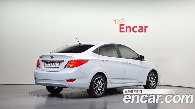 Hyundai Accent 2019 — photo 2