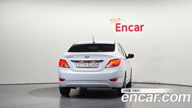 Hyundai Accent 2019 — photo 4