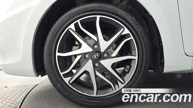 Hyundai Accent 2019 — photo 5
