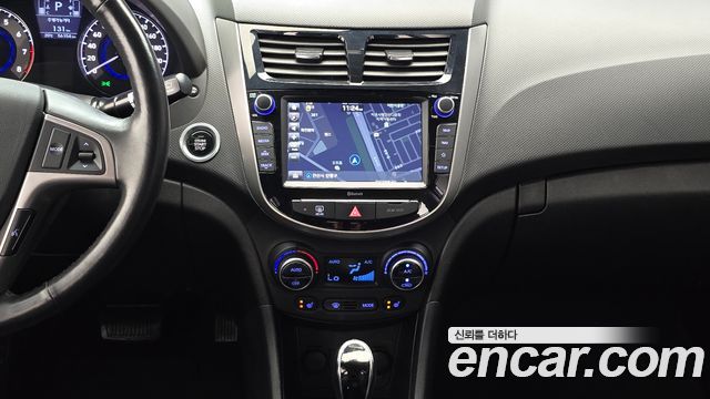 Hyundai Accent 2019 — photo 19