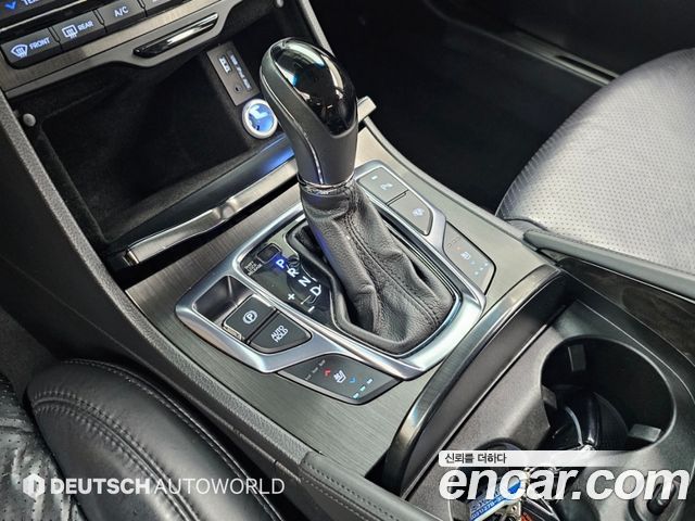 Hyundai Grandeur 2016 — photo 9