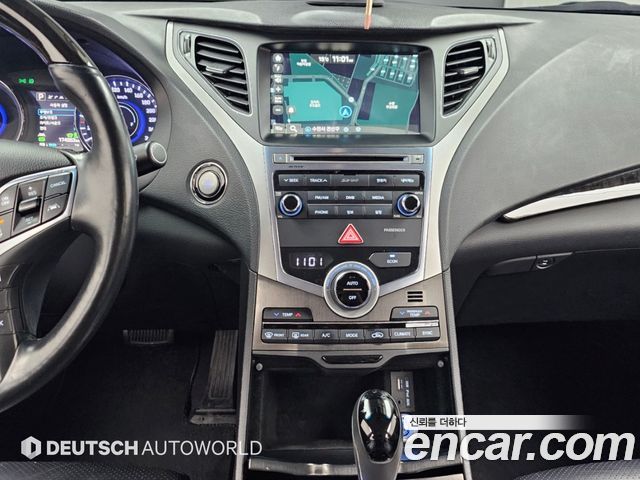 Hyundai Grandeur 2016 — photo 14