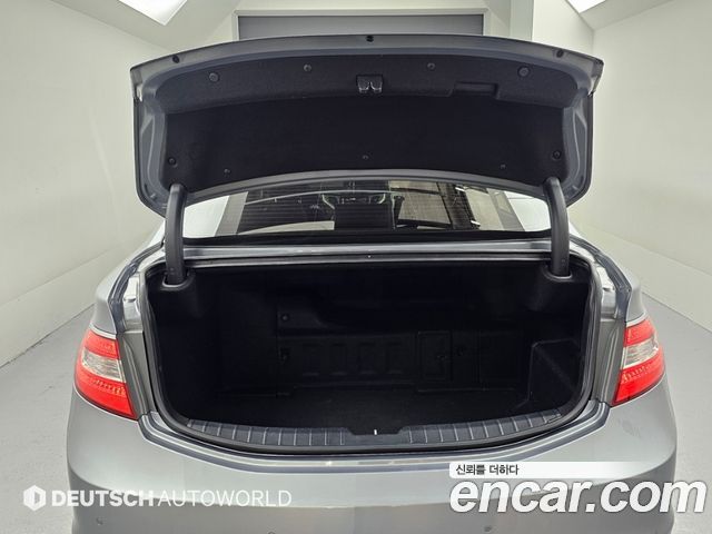 Hyundai Grandeur 2016 — photo 19