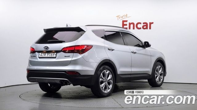 Hyundai Santafe 2015 — photo 2