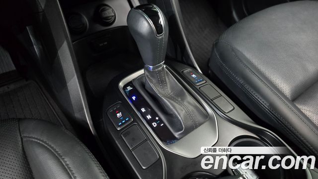 Hyundai Santafe 2015 — photo 12