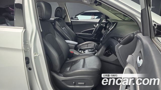 Hyundai Santafe 2015 — photo 13