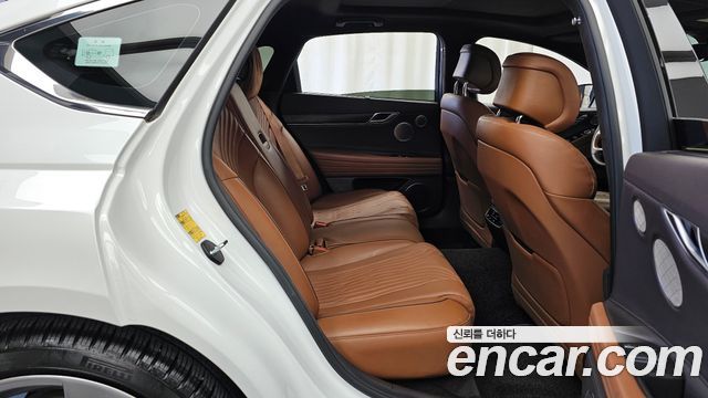 Genesis G80 2021 — photo 18