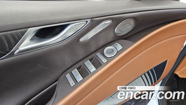 Genesis G80 2021 — photo 38