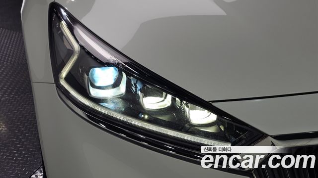 Kia K7 2017 — photo 8