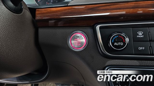 Kia K7 2017 — photo 27