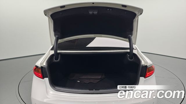 Kia K7 2017 — photo 31