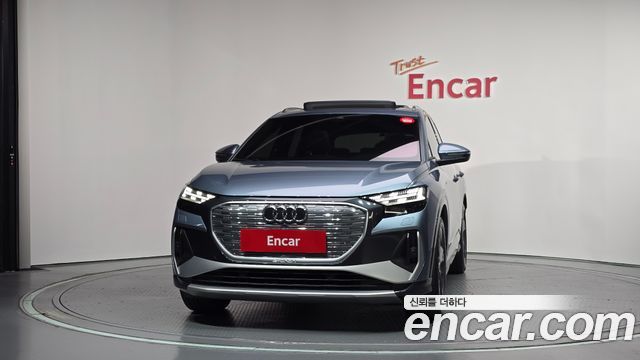 Audi Q4 e-tron 2022 — photo 3
