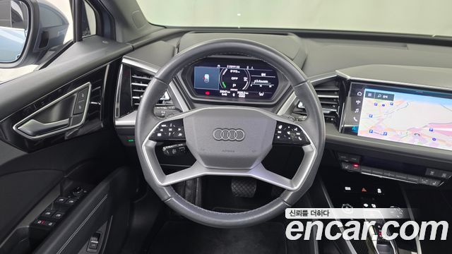 Audi Q4 e-tron 2022 — photo 13