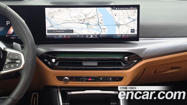 BMW 3-Series 2025 — photo 19