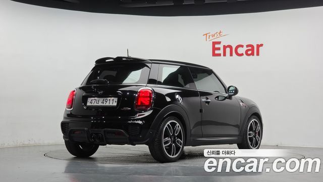 Mini Cooper 2019 — photo 2