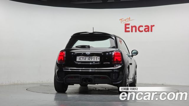 Mini Cooper 2019 — photo 4