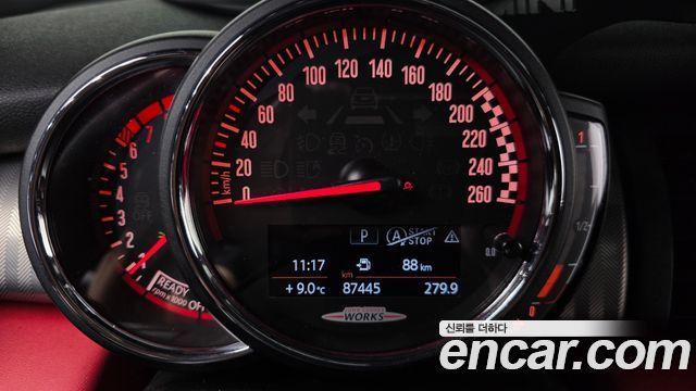 Mini Cooper 2019 — photo 11