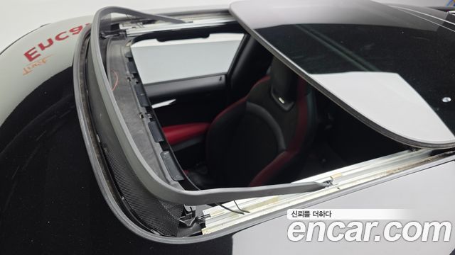 Mini Cooper 2019 — photo 25