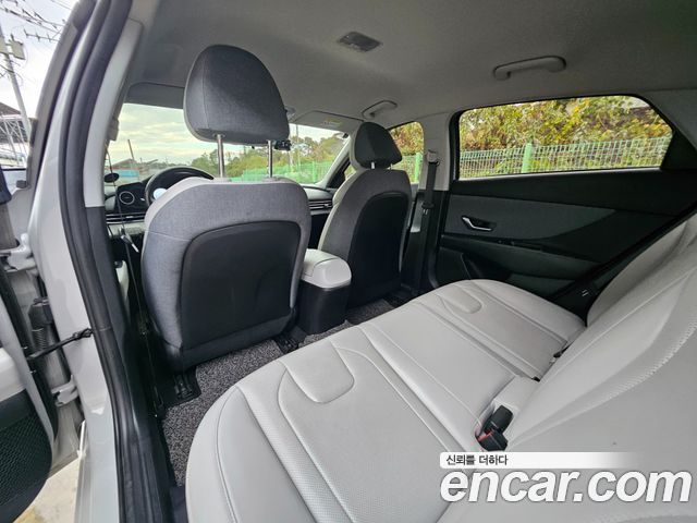 Hyundai AVANTE 2021 — photo 8