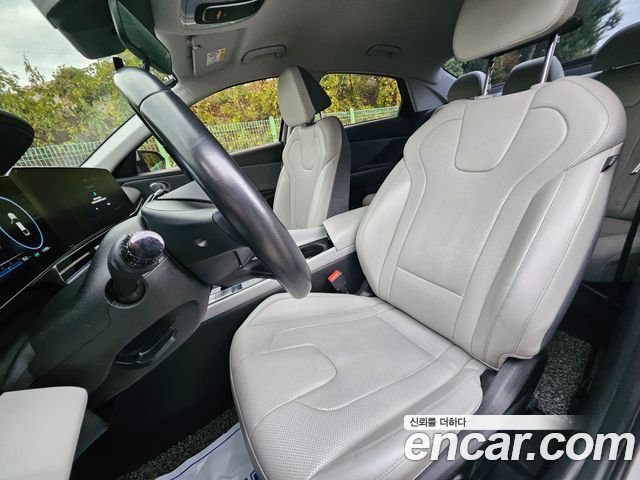 Hyundai AVANTE 2021 — photo 11