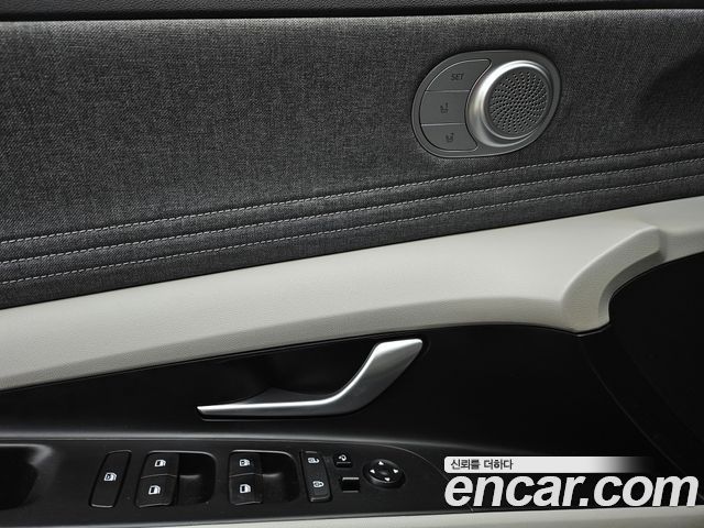 Hyundai AVANTE 2021 — photo 12