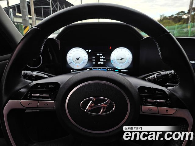 Hyundai AVANTE 2021 — photo 15