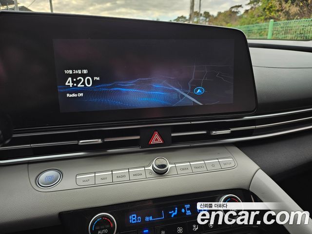 Hyundai AVANTE 2021 — photo 16
