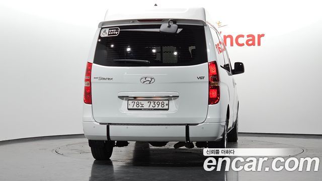 Hyundai Starex 2019 — photo 4